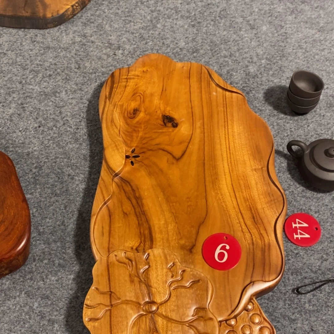 0***7香樟荷叶造型茶盘