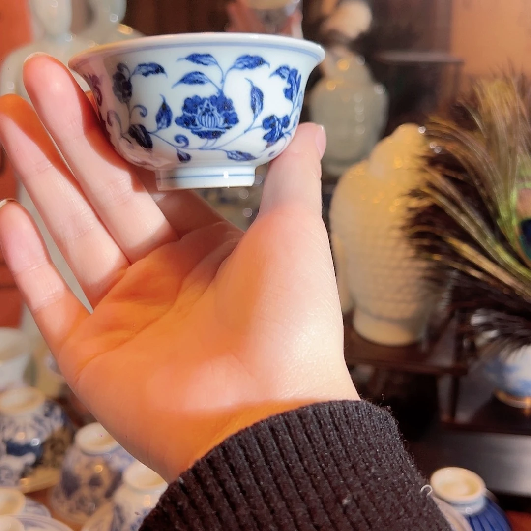 景德镇陶瓷青花主人杯