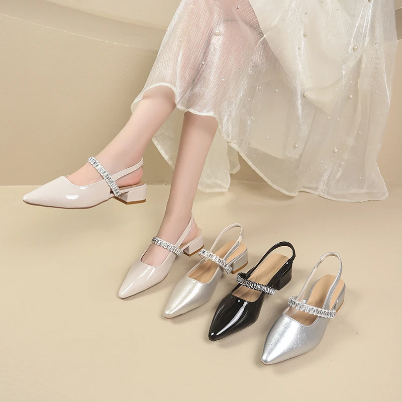 4cm一字带水钻凉鞋女2025夏新款仙女风包头半拖尖头单鞋女外穿