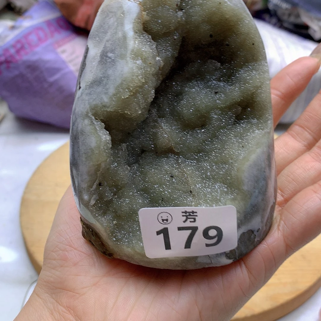 紫晶大型摆件（非配饰）未镶嵌