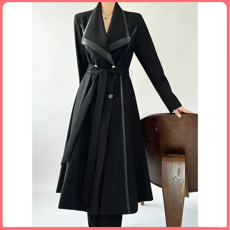 高级感大翻领裙摆款宽松风衣女2025秋季新款气质系带收腰大衣外套