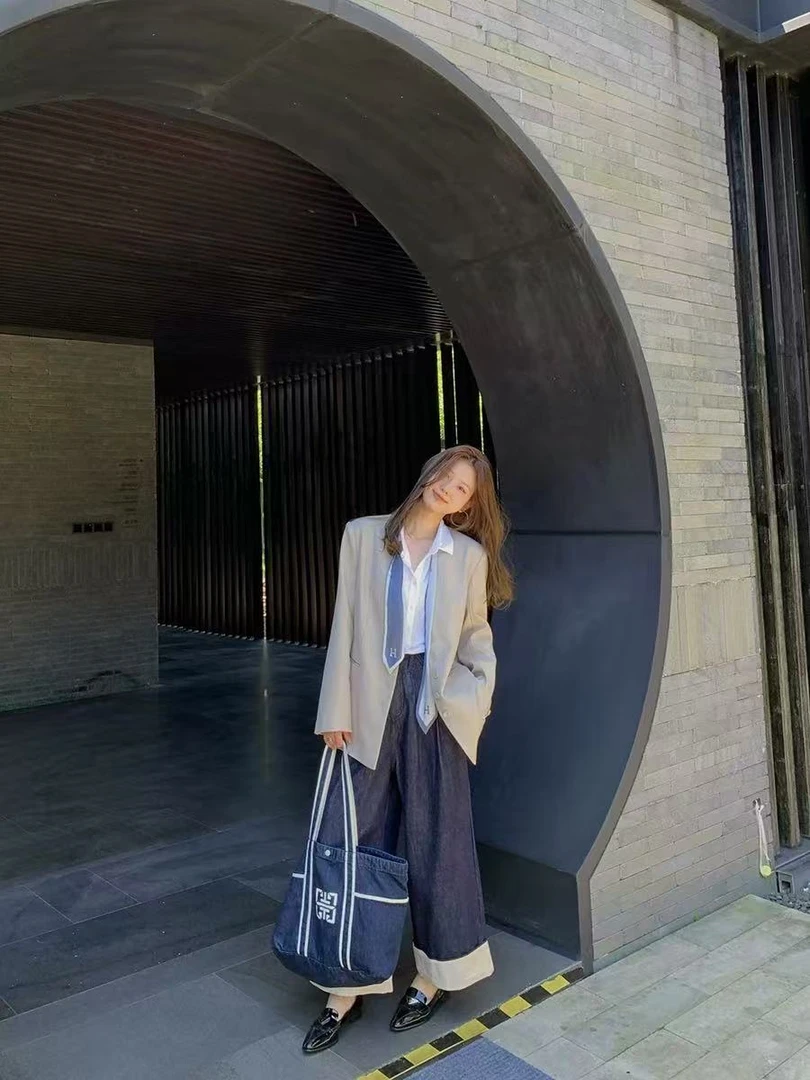 21 直筒翻边普洗蓝宽松直筒百搭牛仔裤