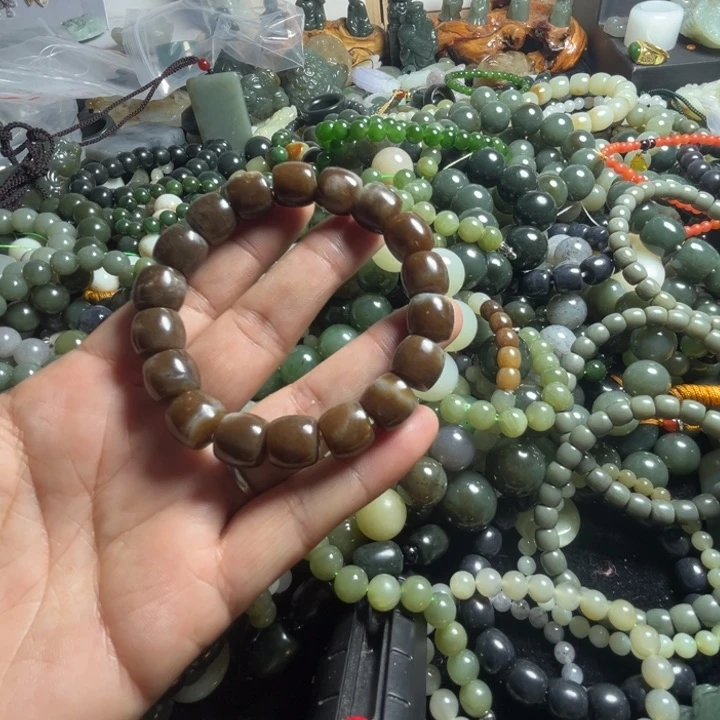 和田玉手串未镶嵌12