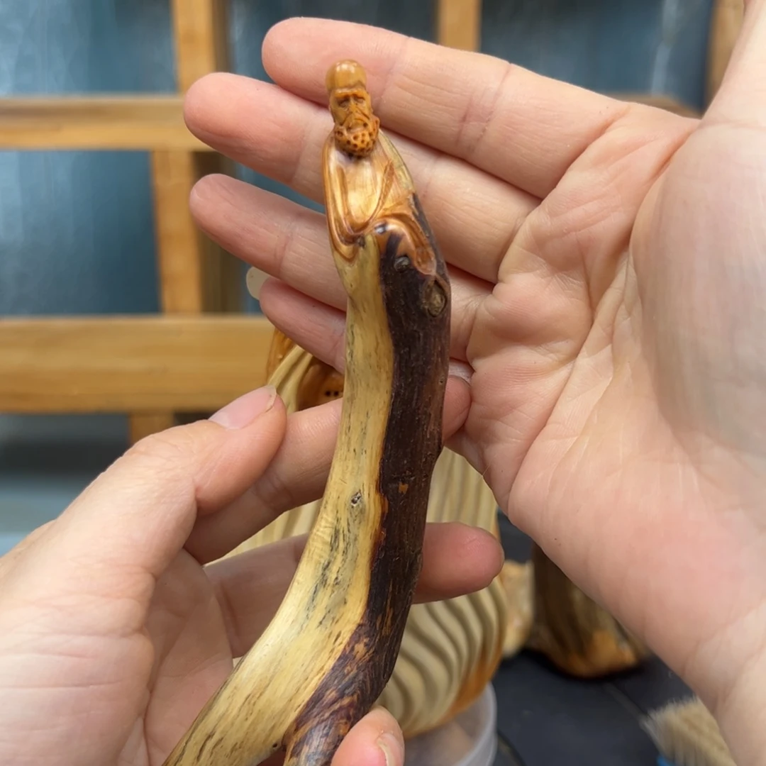 木半**义崖柏木摆件手把件