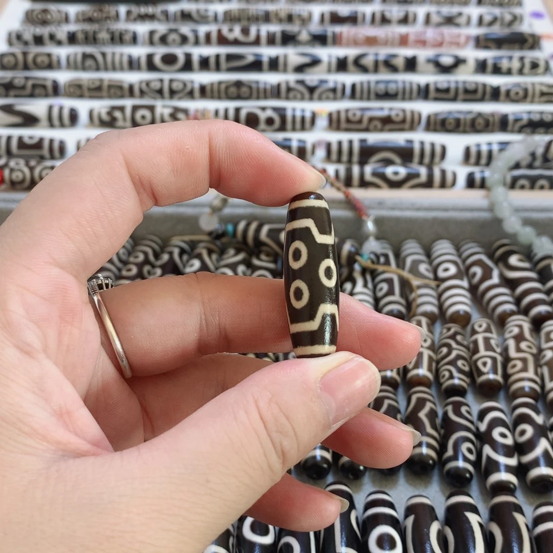 未镶嵌颈饰玛瑙/玉髓