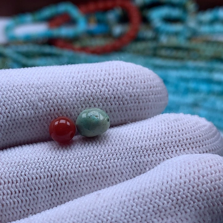 南红玛瑙未镶嵌珠宝奇石