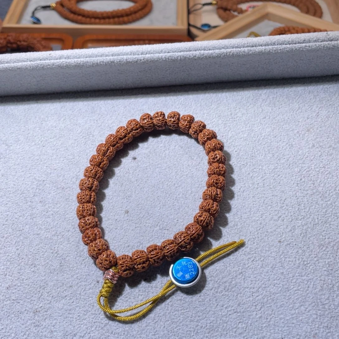 金刚菩提吊坠屠龙梅花