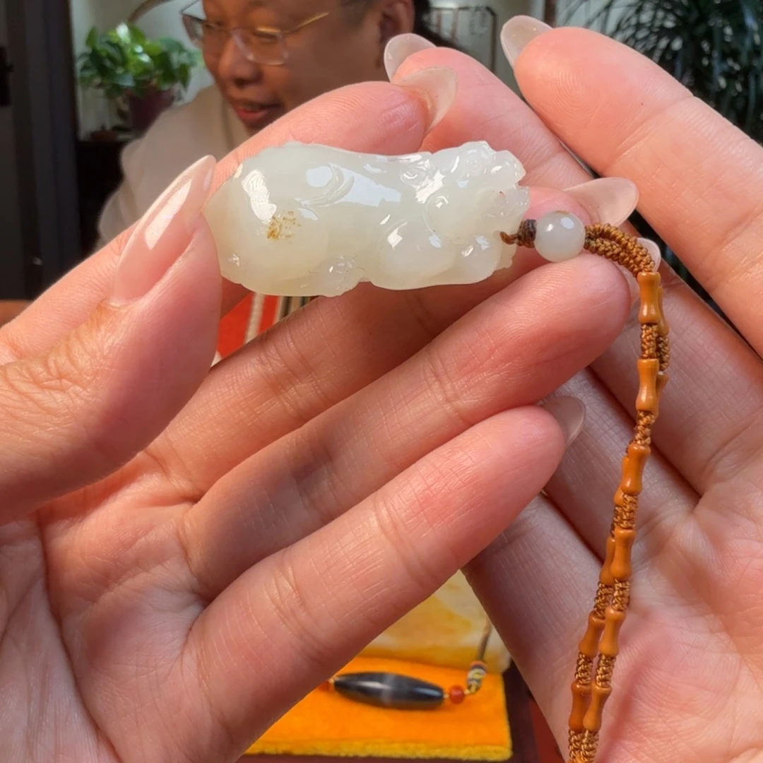 和田玉未镶嵌挂件大*