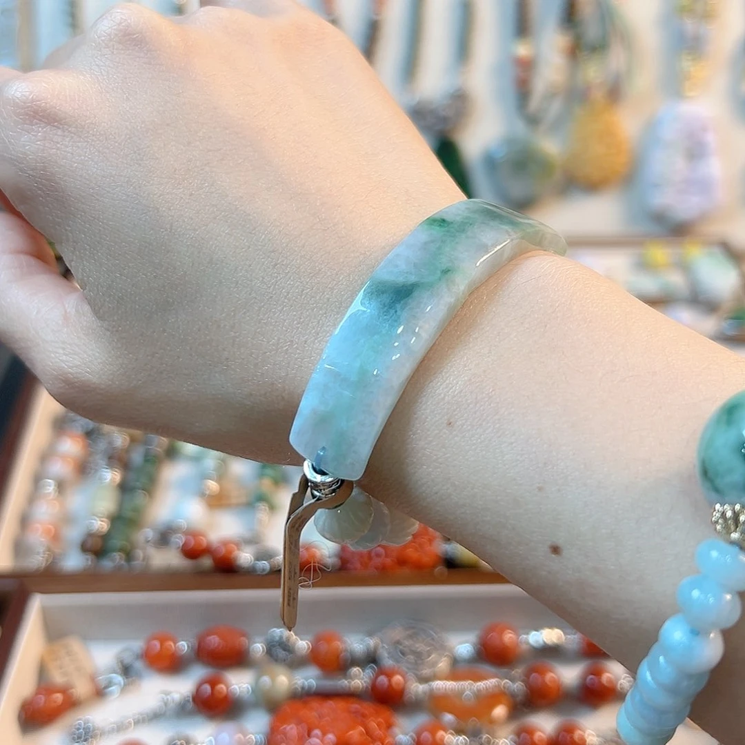 翡翠手链未镶嵌紫**郁