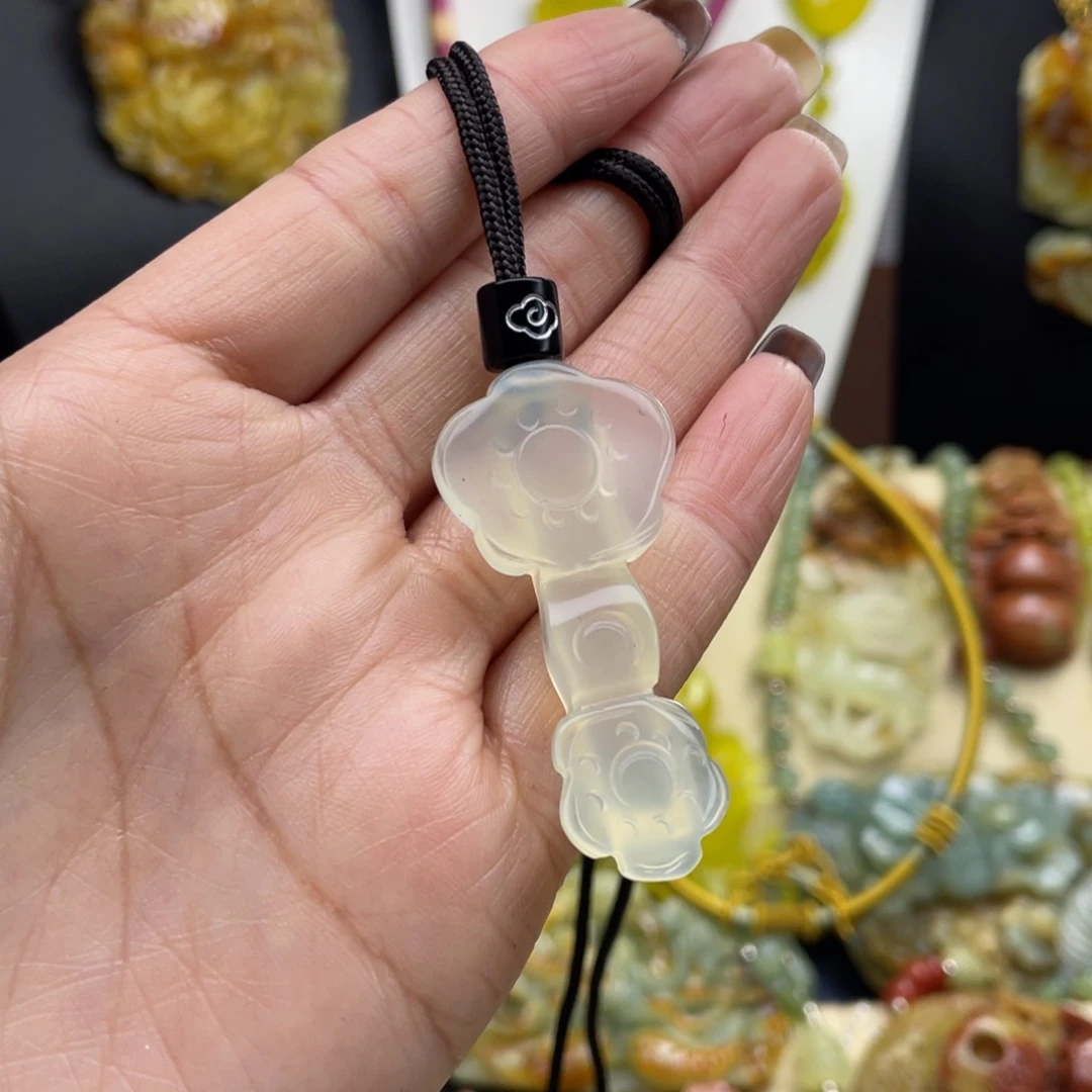 未镶嵌蛇纹石玉颈饰