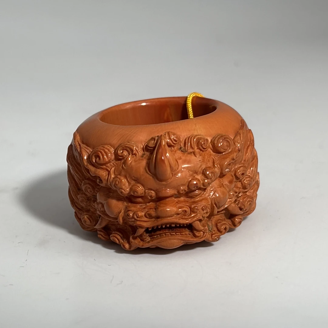 猛犸牙雕猪肝红貔貅扳指内径21mm厚13mm假一罚四X2765