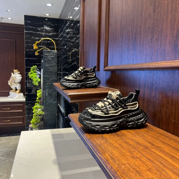 2024冬季新款时尚单棉同款舒适系带耐磨休闲男鞋（偏大一码）