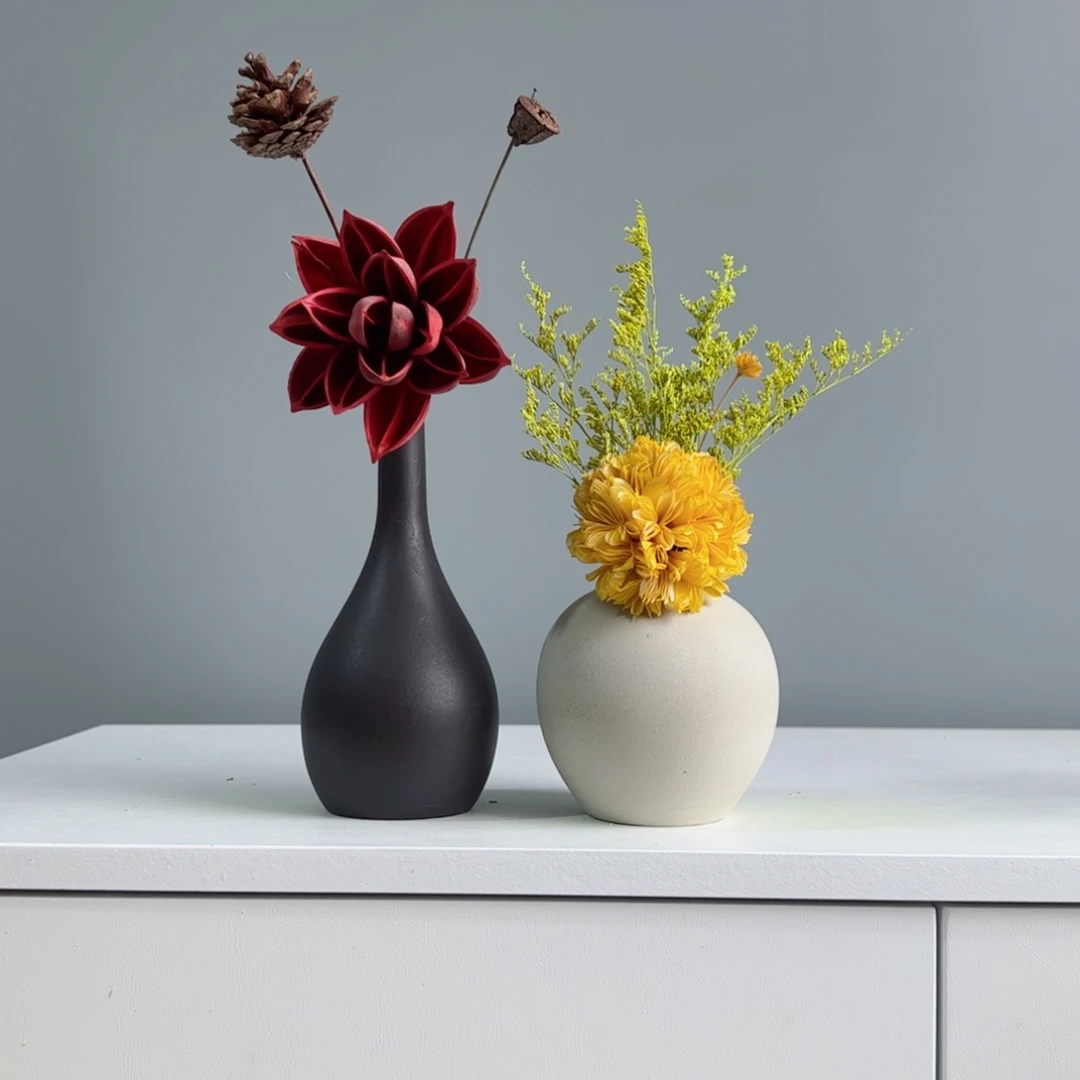 摆件陶瓷小花瓶摆件含花总高约20-30cm