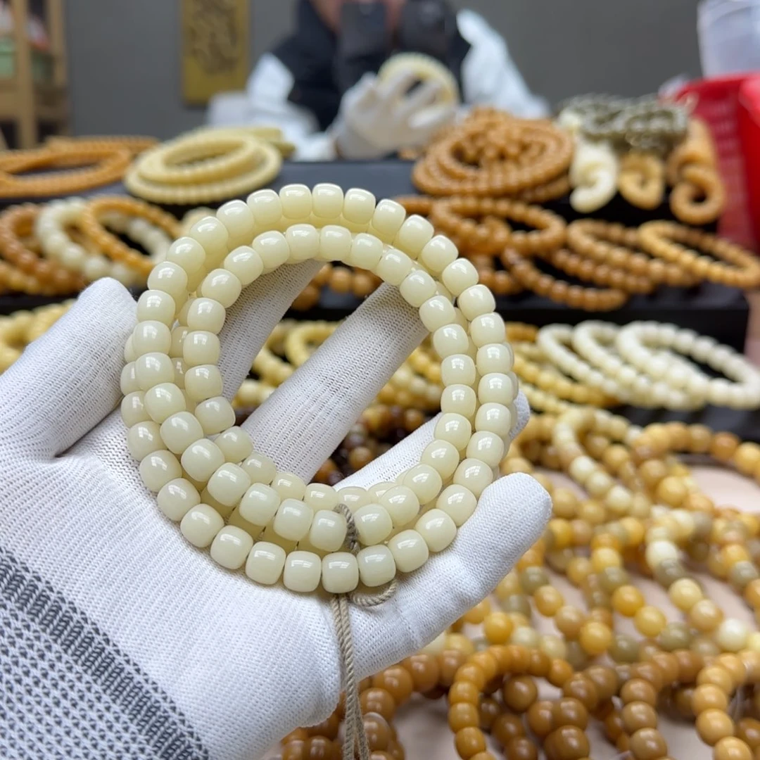 手串菩提根/象牙果8.9 5年 鬼工