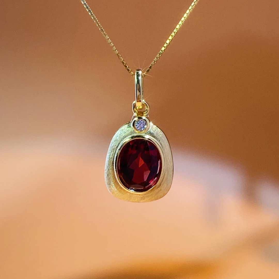 『薄荷少女』天然石榴石吊坠s925银红色项链套链 轻奢小众女高级感
