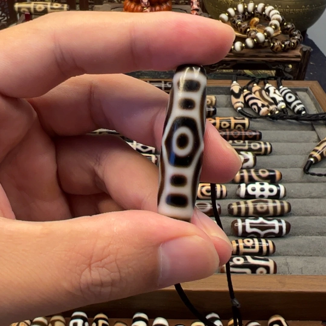 华***子玛瑙/玉髓未镶嵌颈饰