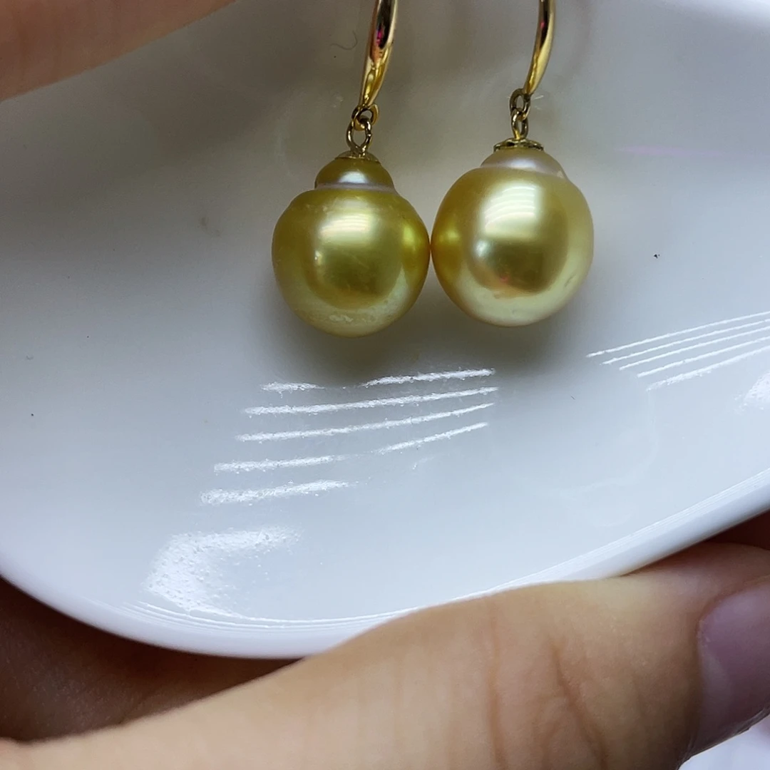 18K金镶嵌耳饰海水珍珠