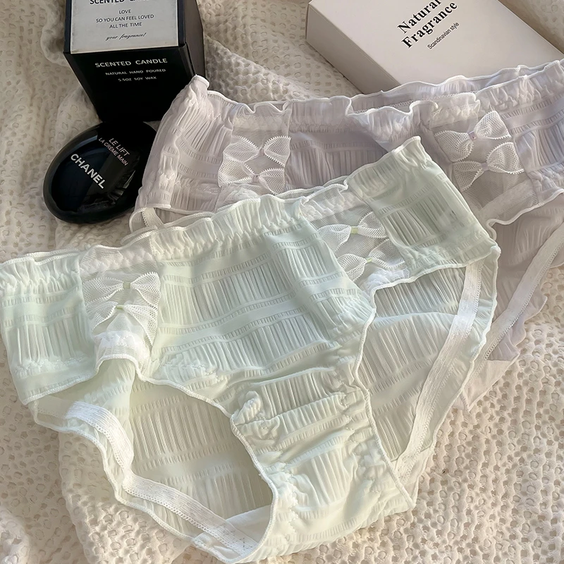 甜美可爱女士内裤舒适透气裸感无痕细腻柔软亲肤女士三角内裤
