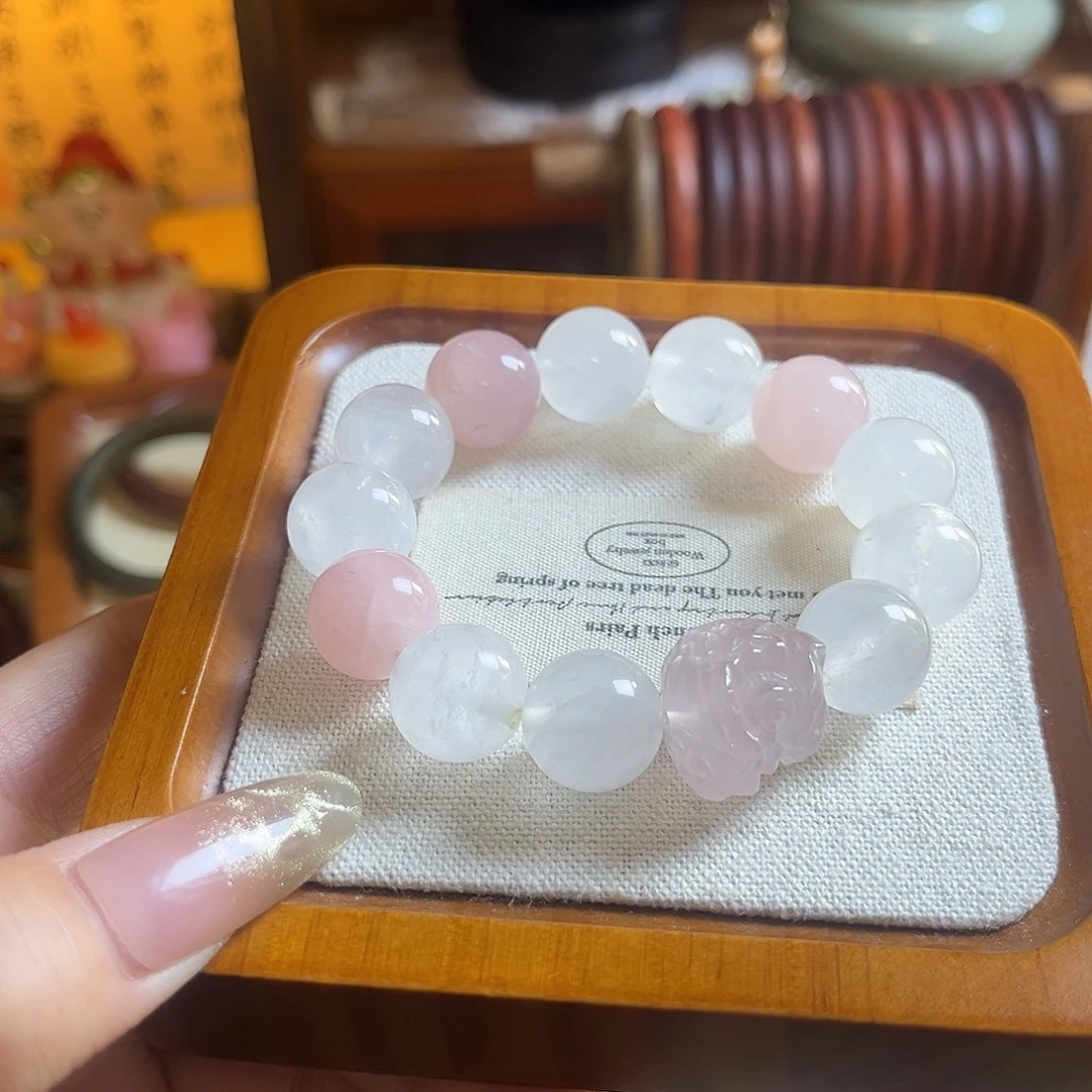 木质女生水晶手串