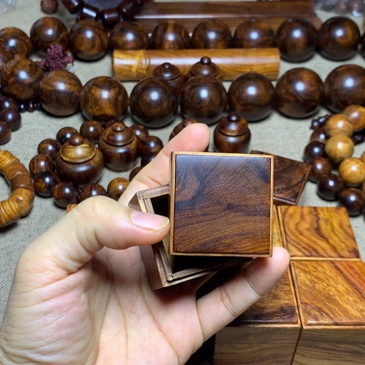 特价降香黄檀油梨老料戒指盒