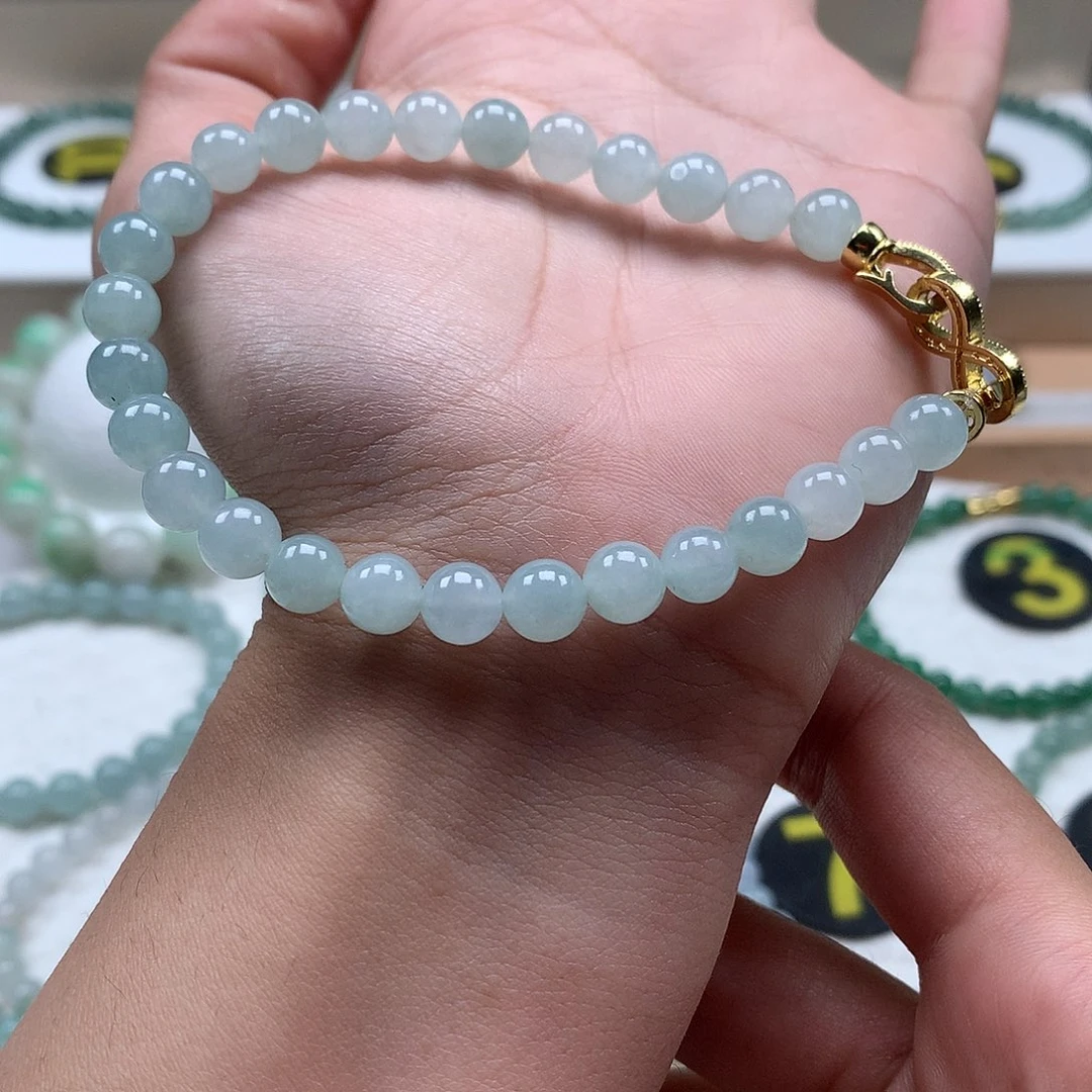 翡翠未镶嵌手串卡6.6