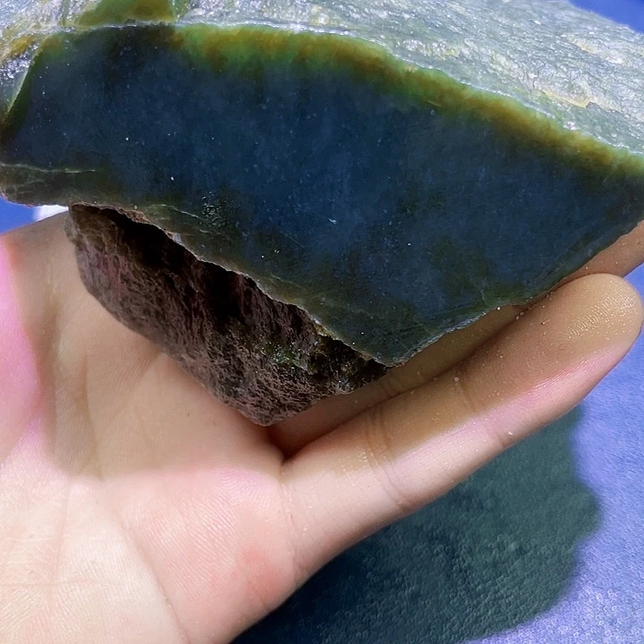 未镶嵌和田玉（糖玉）珠宝半成品