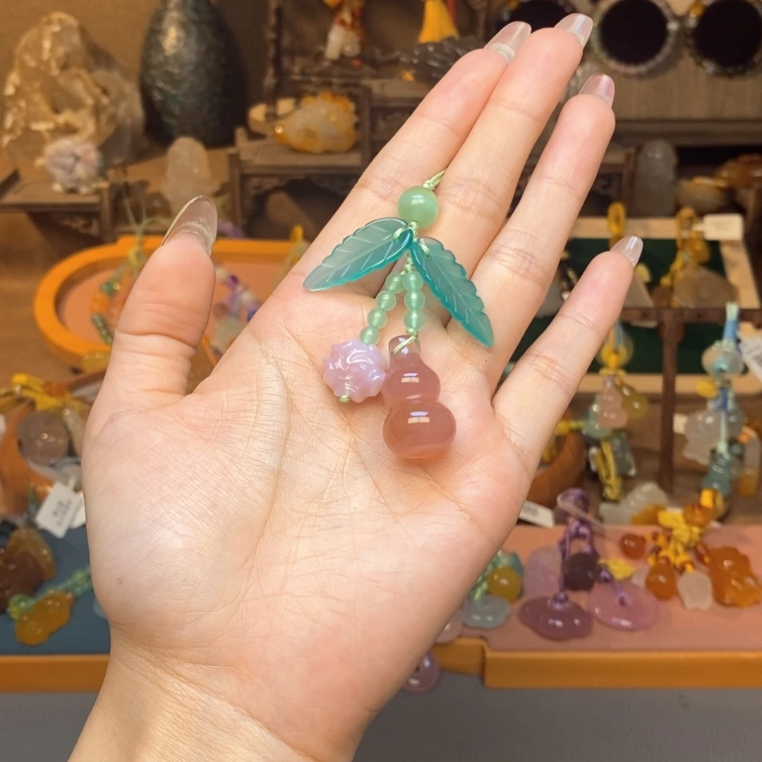 玛瑙/玉髓未镶嵌车挂挂件