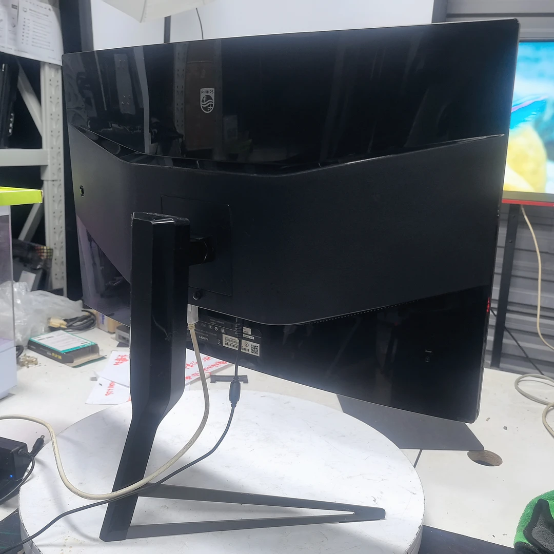 8新  32寸1K144升降飞利浦显示器曲面默认VGA/DP/HDMI小微瑕