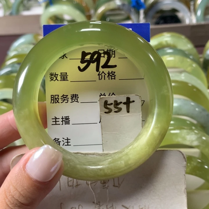 未镶嵌蛇纹石玉手镯592