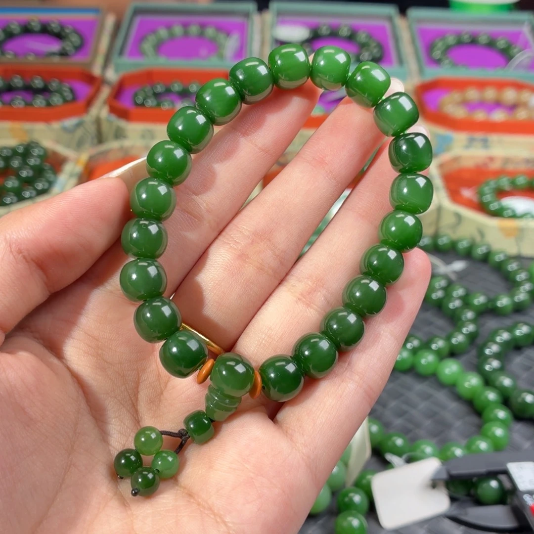 和田玉（碧玉）未镶嵌手链