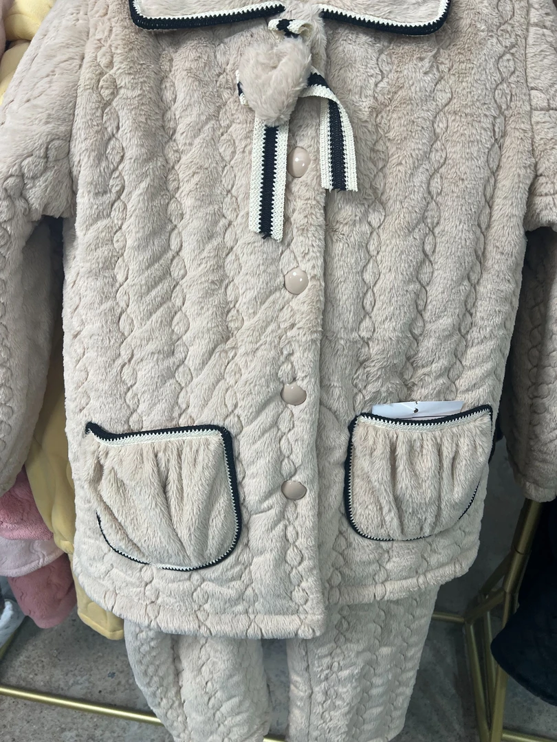 清仓【兔绒毛】三层加厚加绒睡衣女秋冬新款家居服保暖