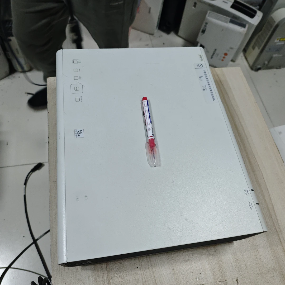 高清投影仪运费到付