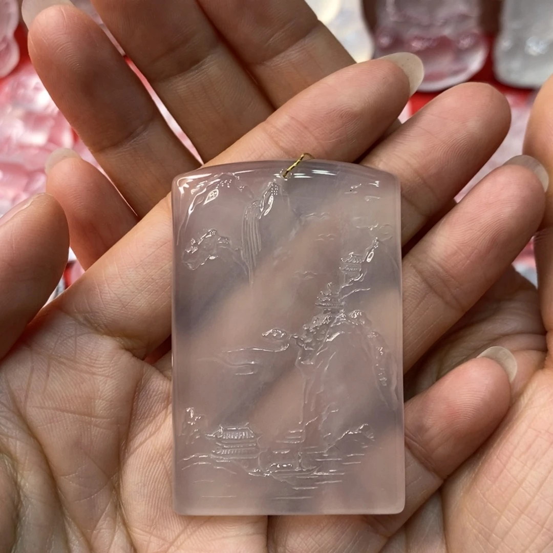 大***枣石英质玉未镶嵌吊坠