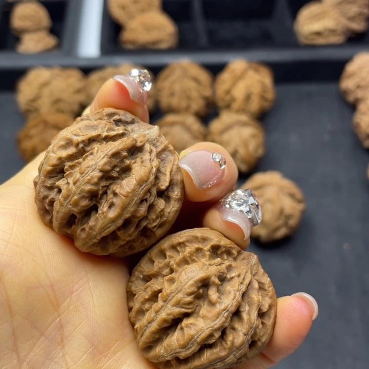 文玩核桃吊坠突突突突突突突突