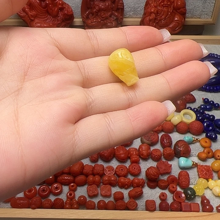 蜜蜡未镶嵌裸石卡9.9