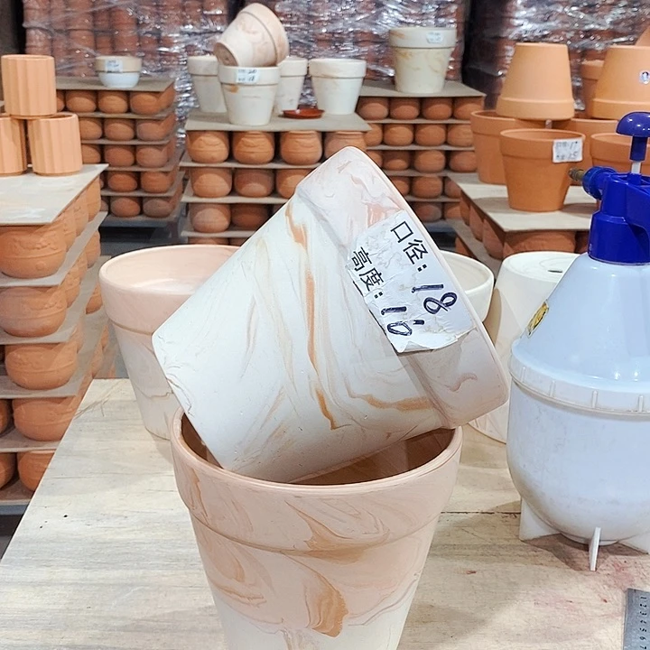 红陶玛奇朵18×16两个