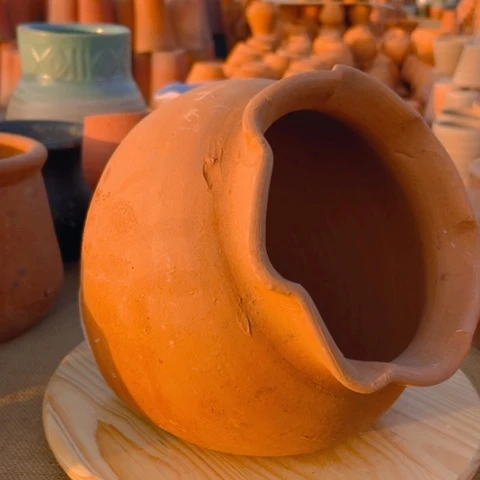 红陶口18花边卧盆