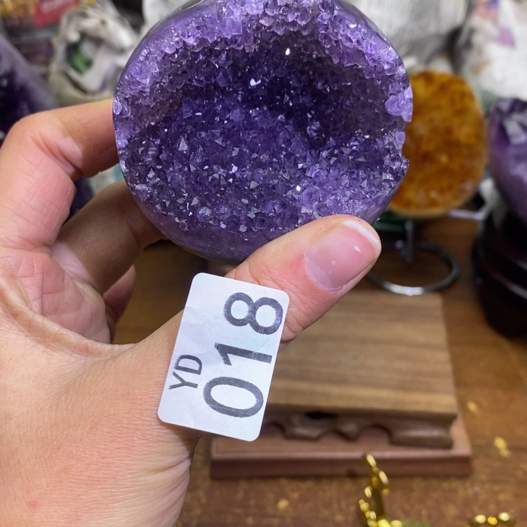 水晶大型摆件（非配饰）未镶嵌