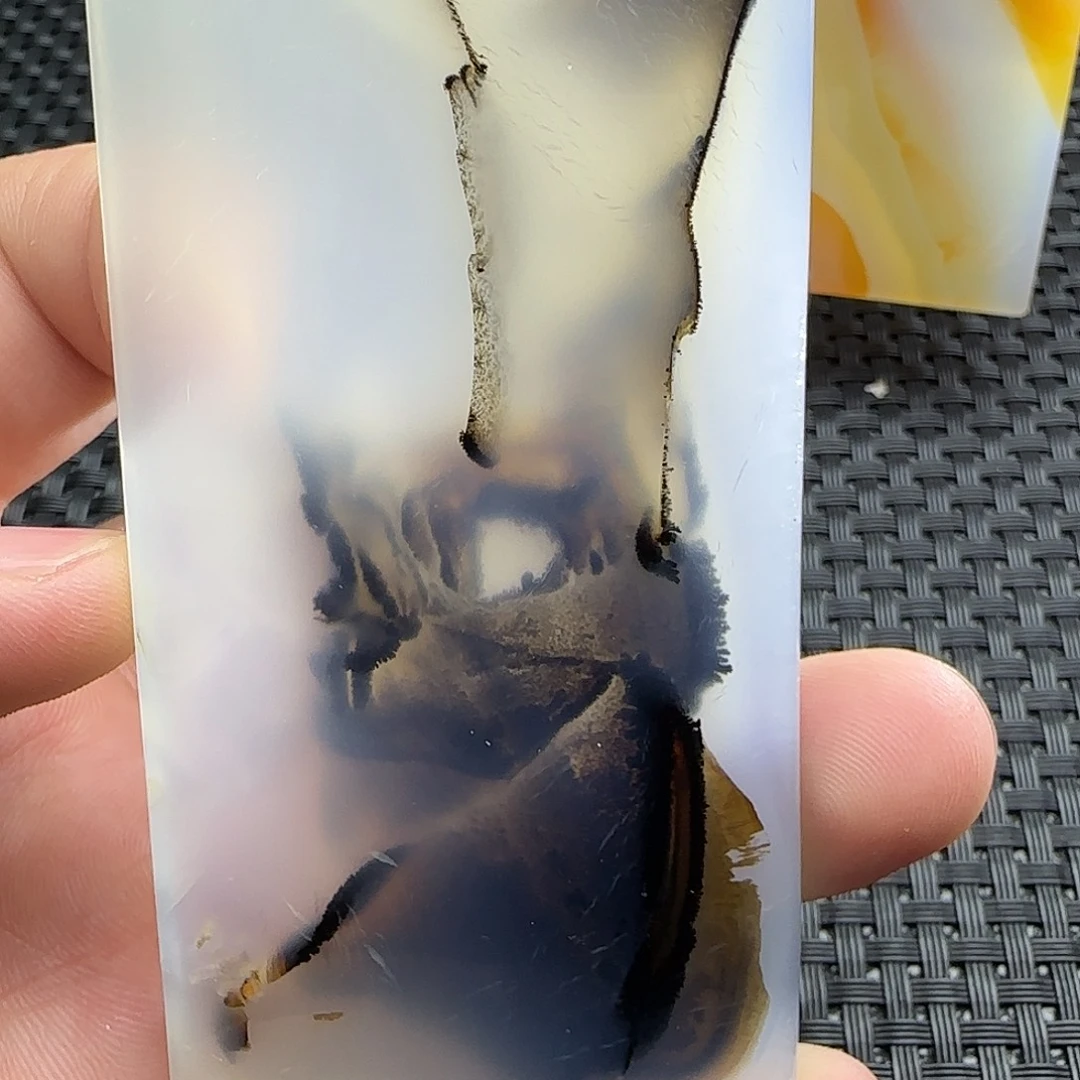 玛瑙/玉髓颈饰未镶嵌时***跑