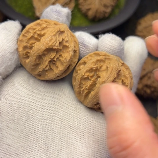 把件文玩核桃秦岭核桃8