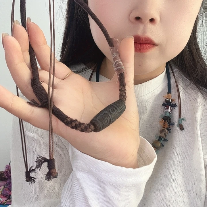 宁***思玛瑙/玉髓未镶嵌颈饰