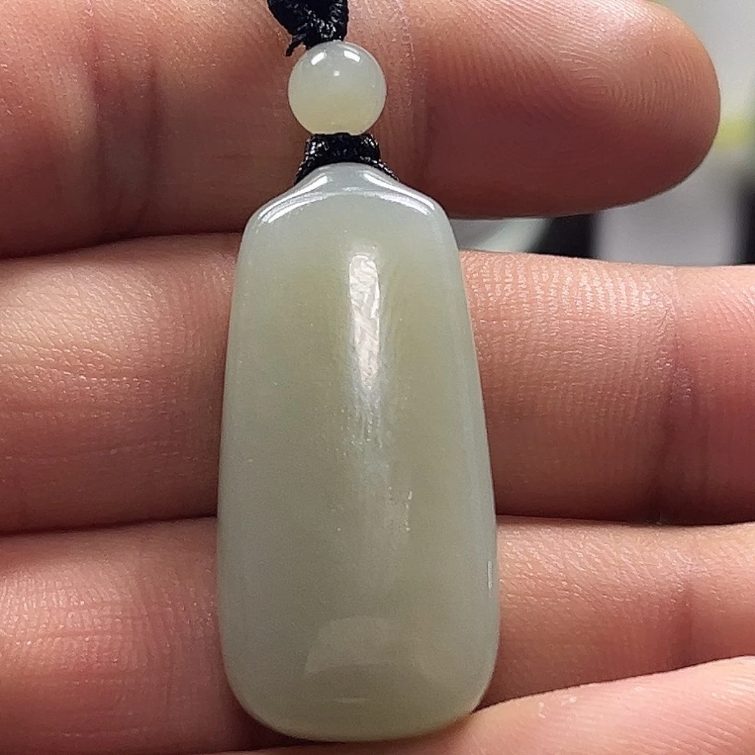 和田玉未镶嵌吊坠(不含链)