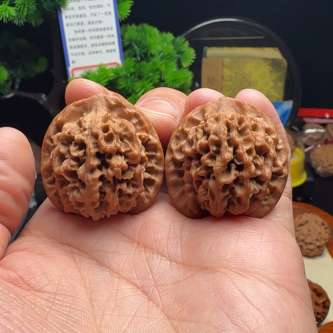 文玩核桃把件全品秦闷35