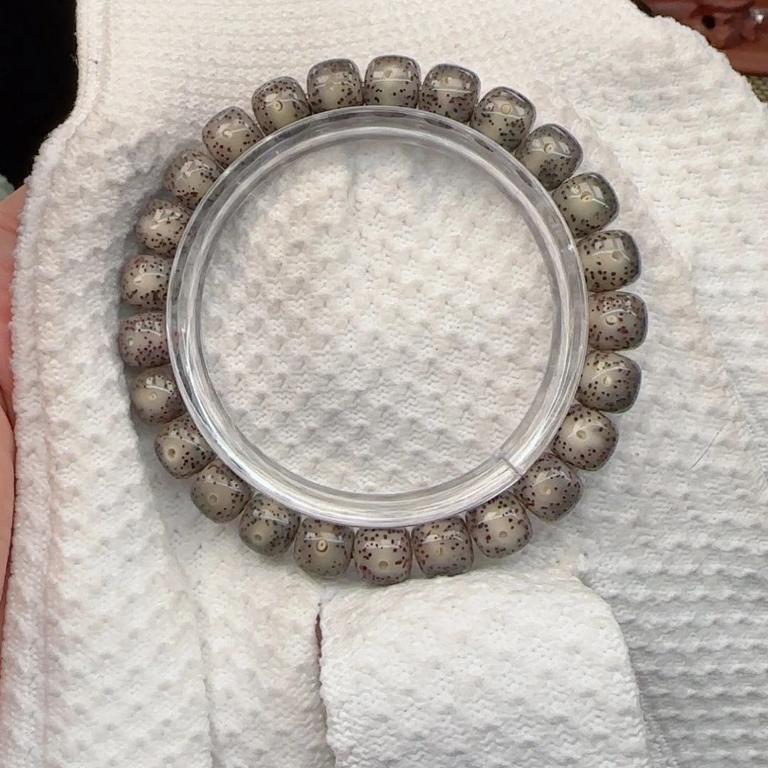 星月菩提手串灰冰9*8