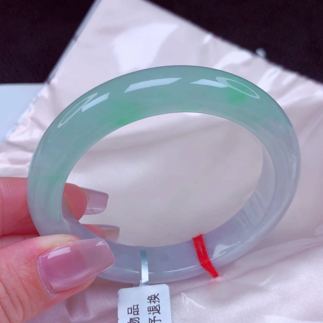 翡翠未镶嵌手镯手镯