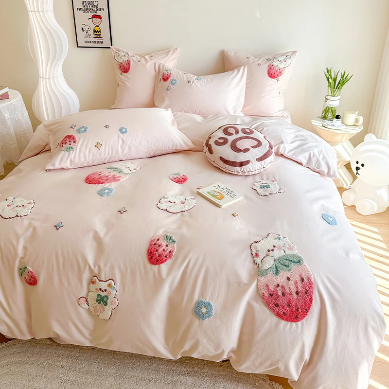 皇后娘娘卡通猫咪全棉水洗棉三件套少女心草莓毛巾绣纯棉床单被套