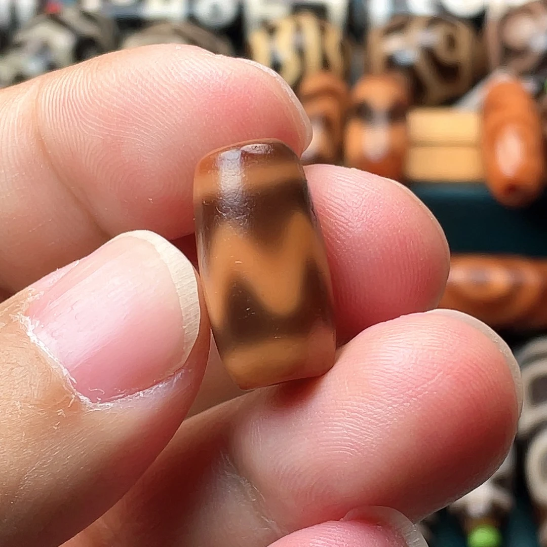 玛瑙/玉髓合金耳饰小卢水纹