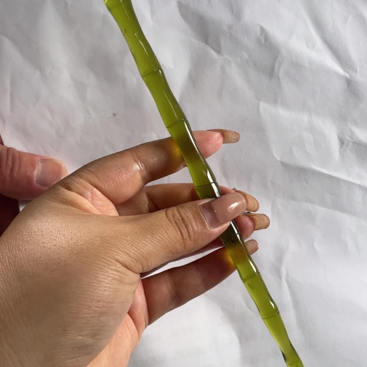 N***C蛇纹石玉未镶嵌发簪