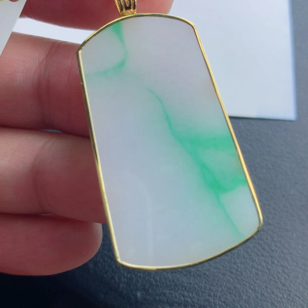 颈饰未镶嵌翡翠无事牌