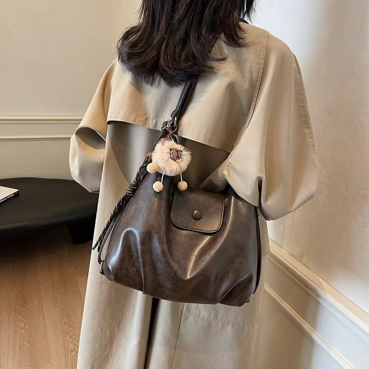 （两个大包或一大一小或三个小包组合）热销包包组合【完美者勿拍】